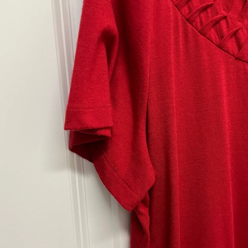 Jaclyn Smith, Ruby Red Short Sleeve Women's Top, XXL - Picture 5 of 10